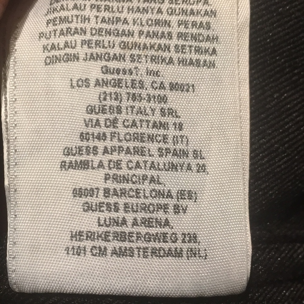 GUESS Dillon Denim Jacket - Picture 12 of 12